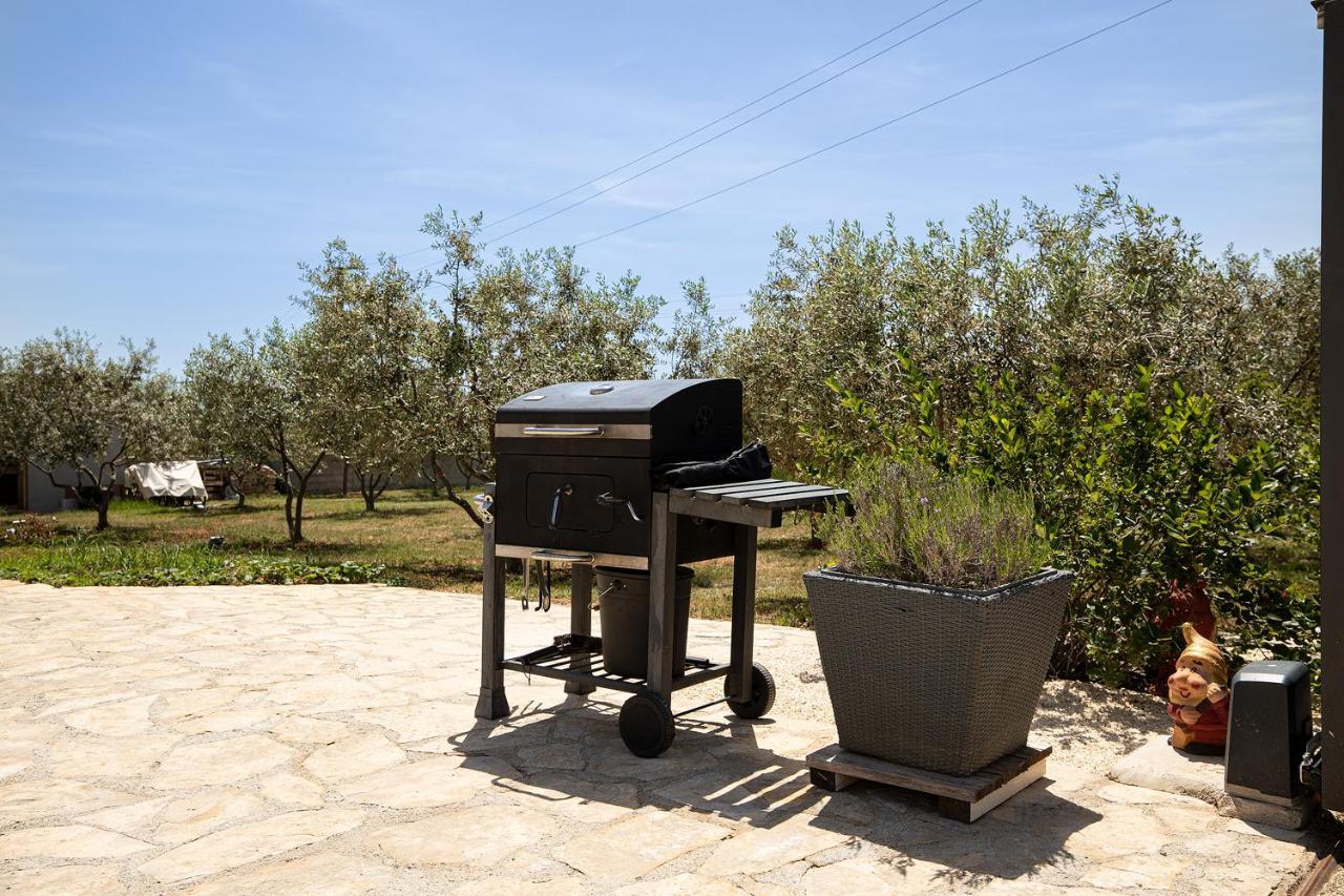 Holiday House Bilos Воднян Екстер'єр фото