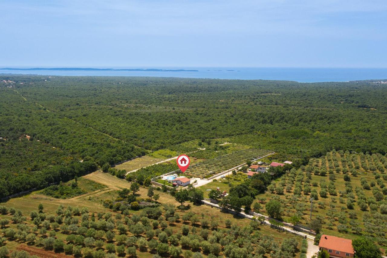 Holiday House Bilos Воднян Екстер'єр фото